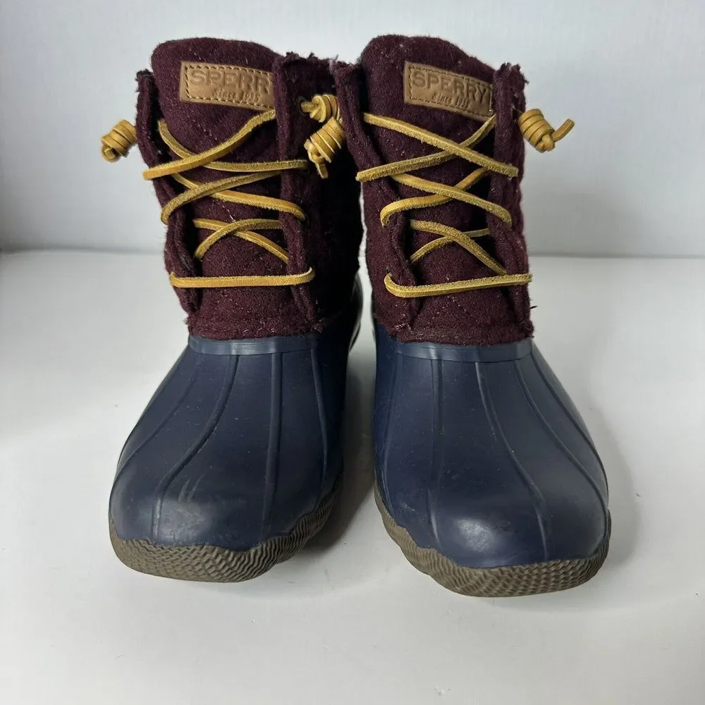 Sperry Boots Womens Berry Wine Saltwater Quilted Rain Duck Waterproof Size 5‎